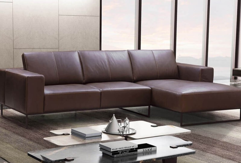 4 vantagens de um sofá de couro legítimo